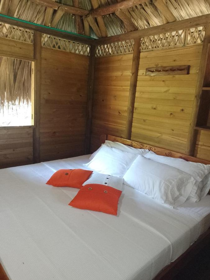 Cabana Wiwa Tayrona 로스나란조스 외부 사진